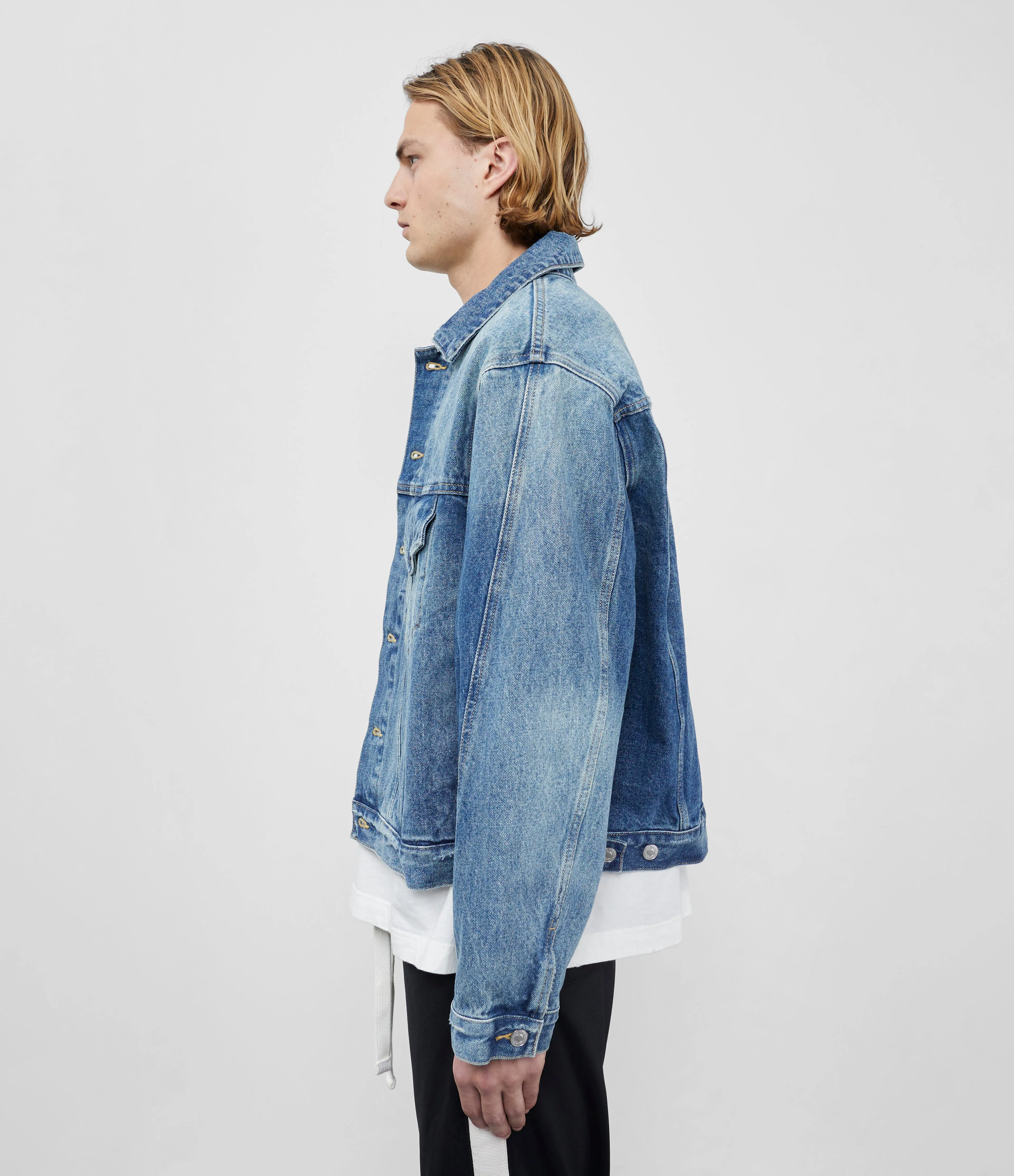 CROPPED DENIM JACKET