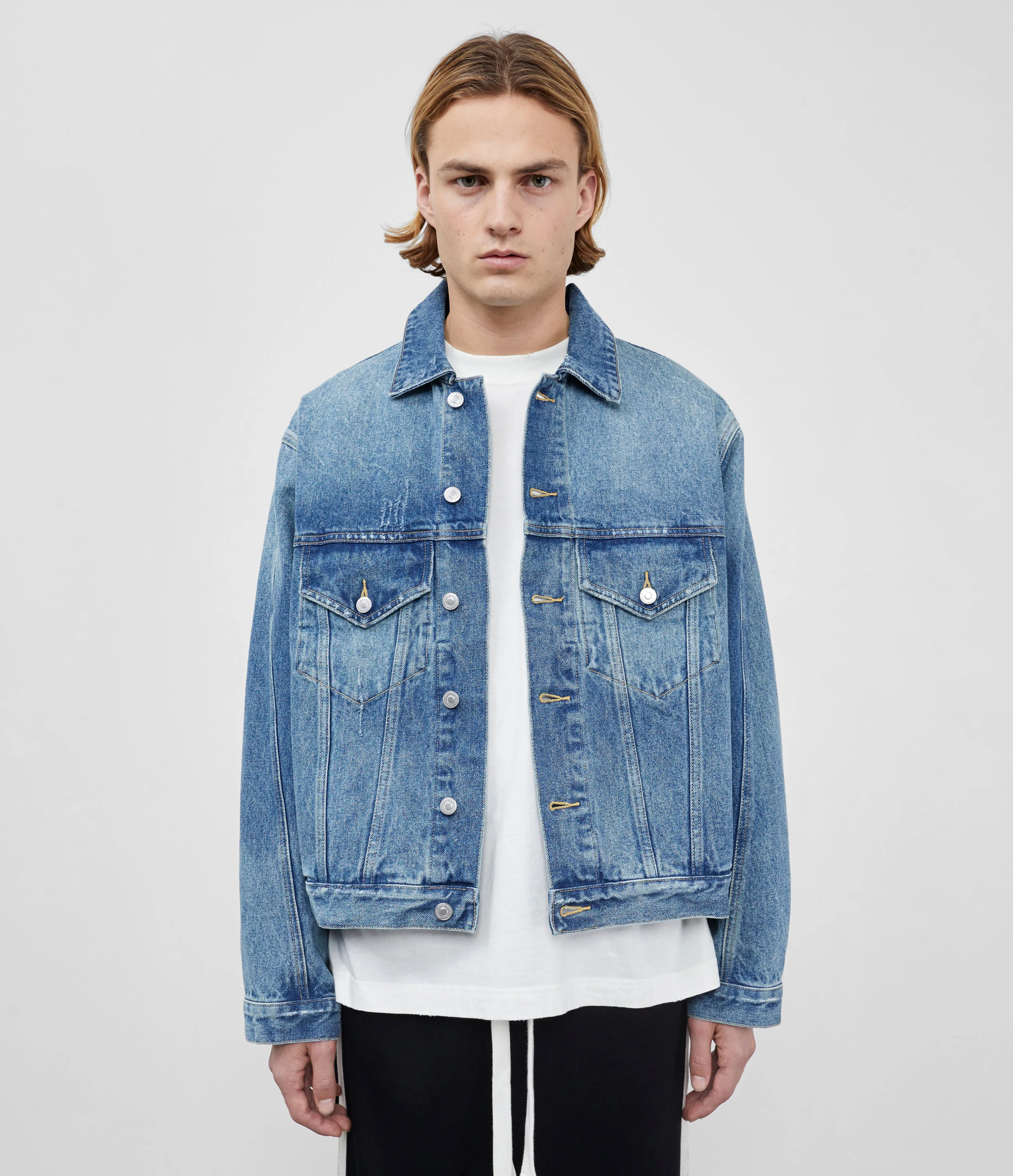 CROPPED DENIM JACKET