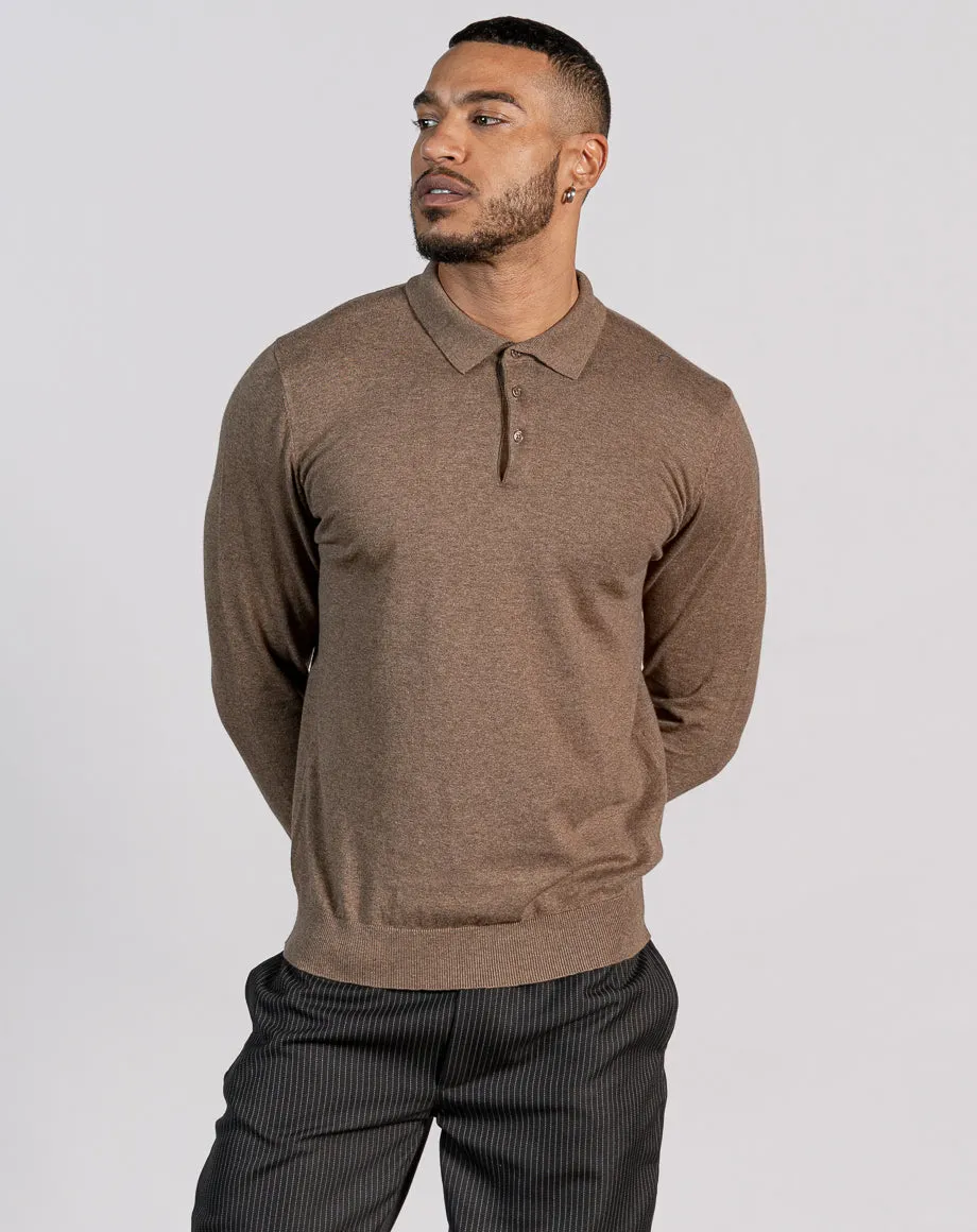 ESSENTIAL LONG SLEEVE KNITTED POLO TOP - BROWN