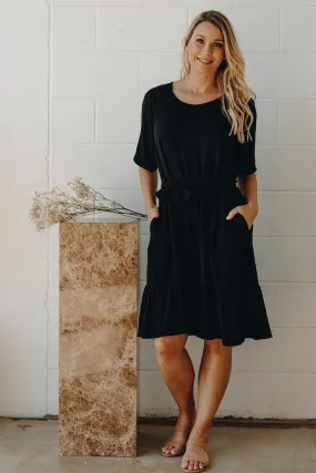 FINAL SALE Short Sleeve Flare Dress in Black