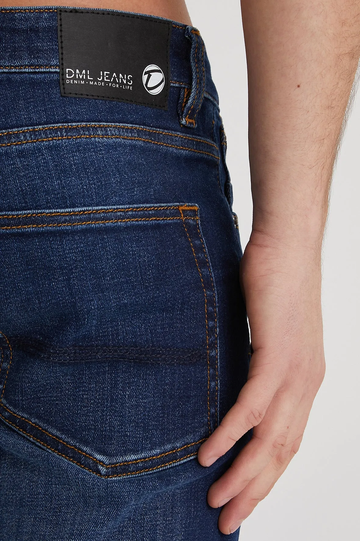 Texas denim shorts In dark Blue wash